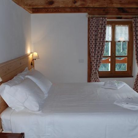 Casa Walser Riva Valdobbia Quarto foto