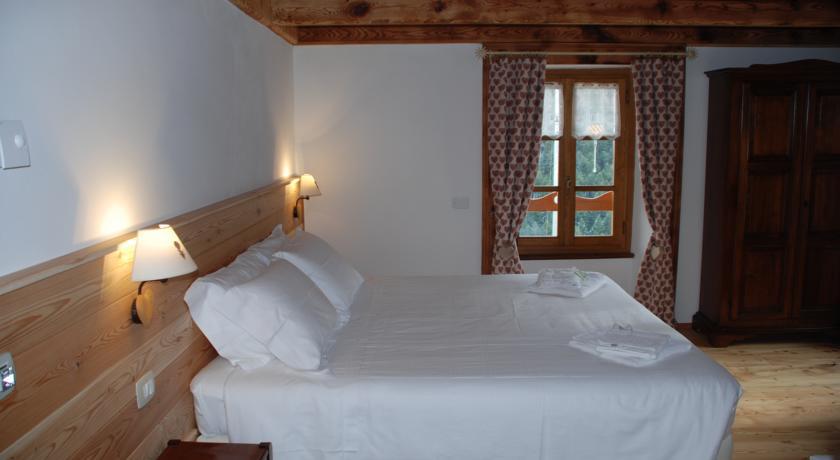 Casa Walser Riva Valdobbia Quarto foto